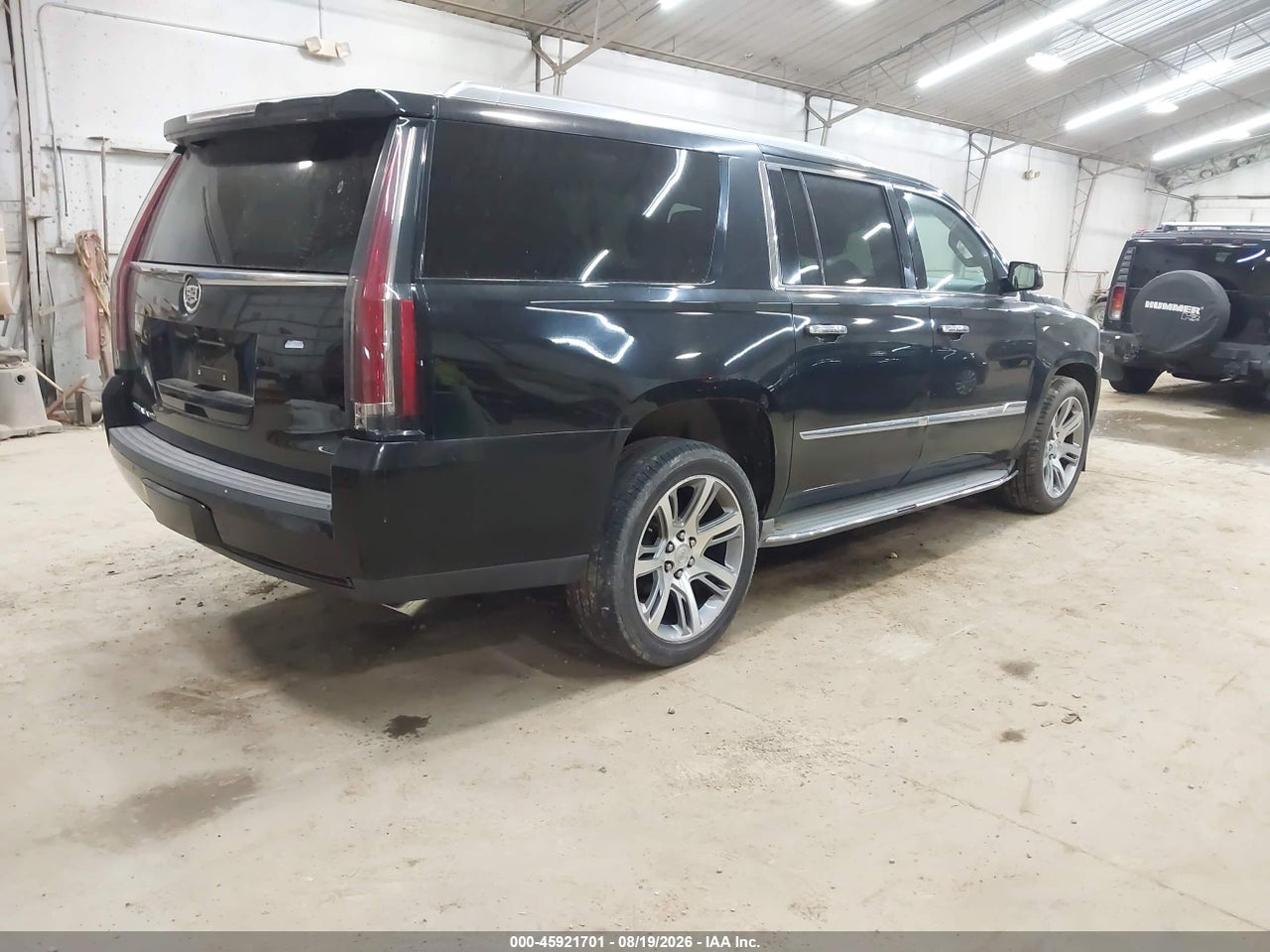 2015 CADILLAC ESCALADE ESV LUXURY · 4/11