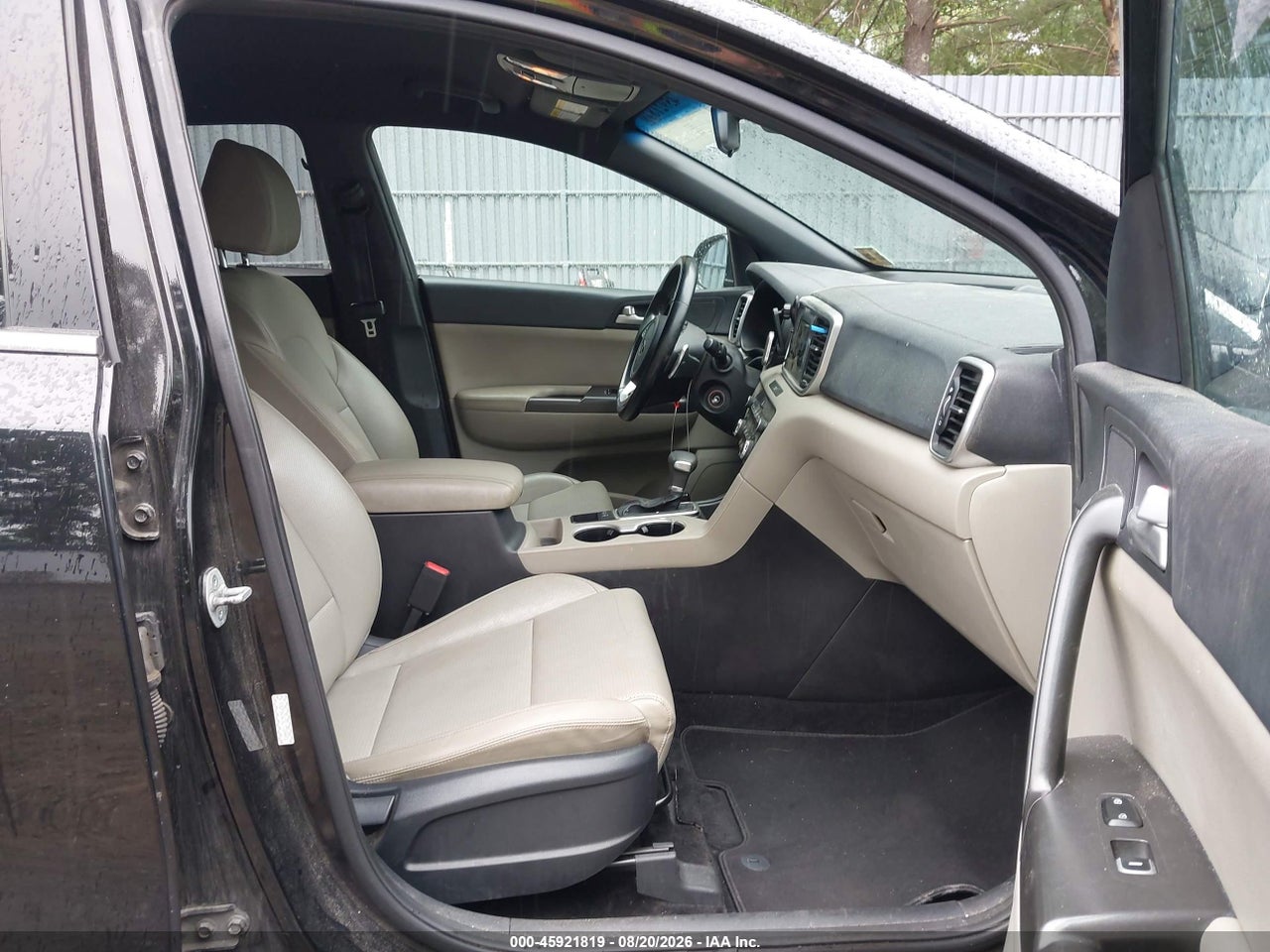2020 KIA SPORTAGE S · 5/11