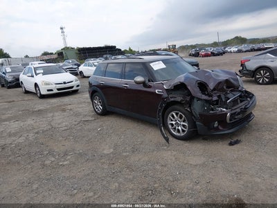 WMWLN5C56G2****** · 2016 MINI CLUBMAN COOPER