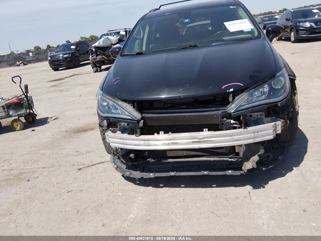 2017 CHRYSLER PACIFICA TOURING-L · 6/11