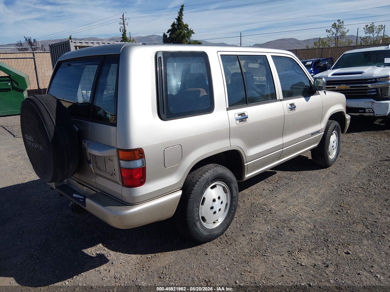 1994 ISUZU TROOPER S · 4/11