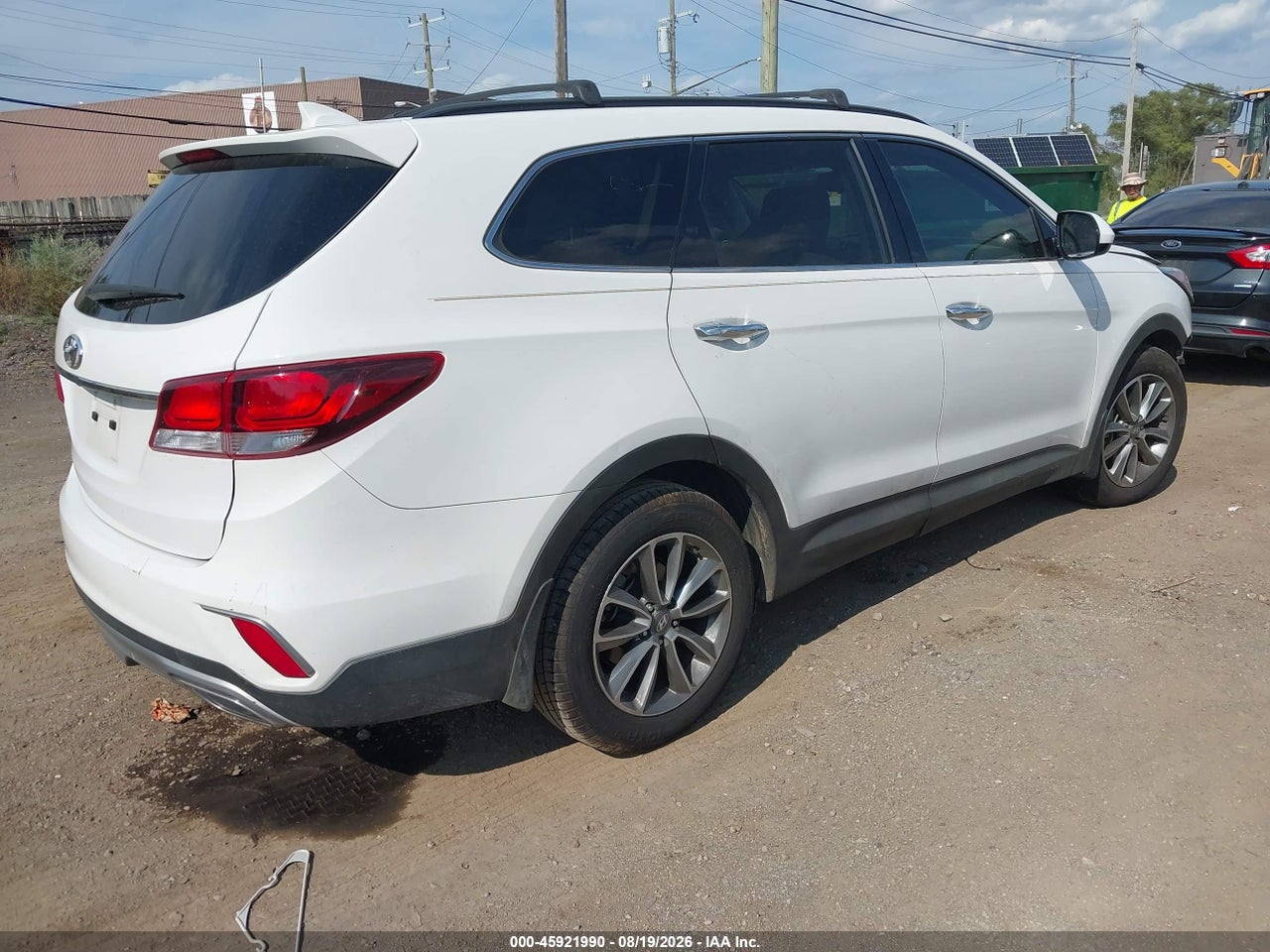 2018 HYUNDAI SANTA FE SE · 4/10