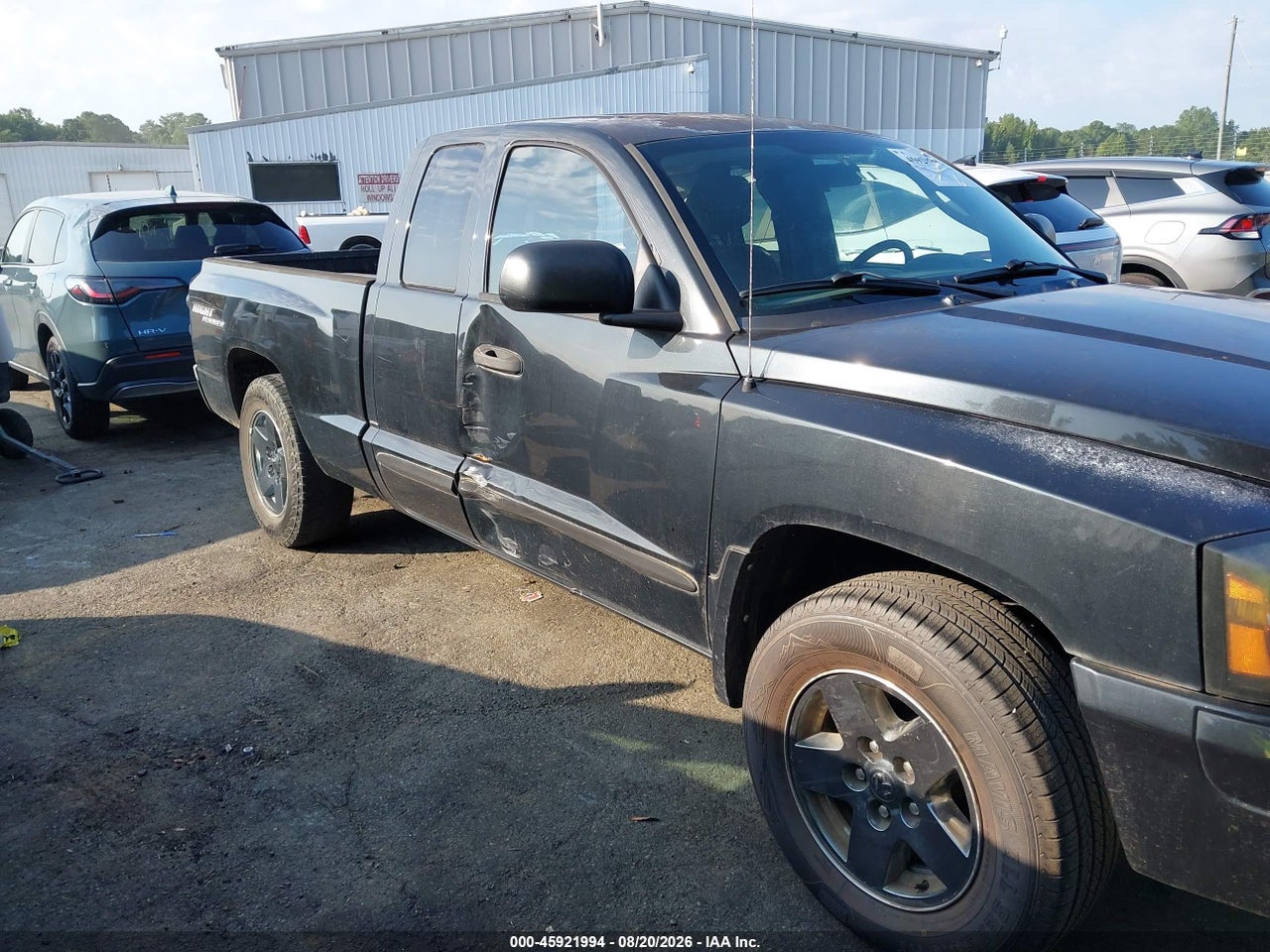 2006 DODGE DAKOTA SLT · 6/11