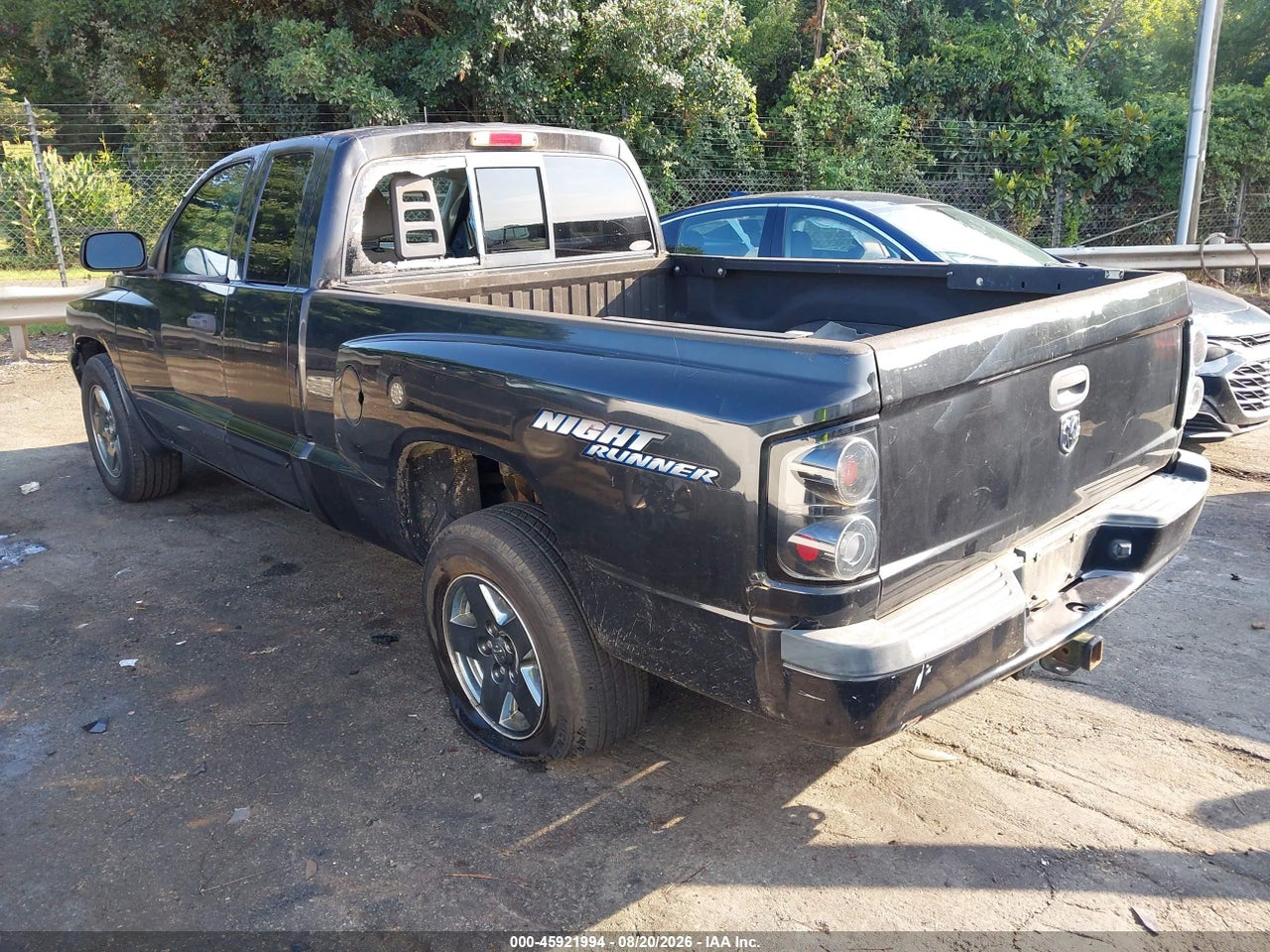 2006 DODGE DAKOTA SLT · 3/11
