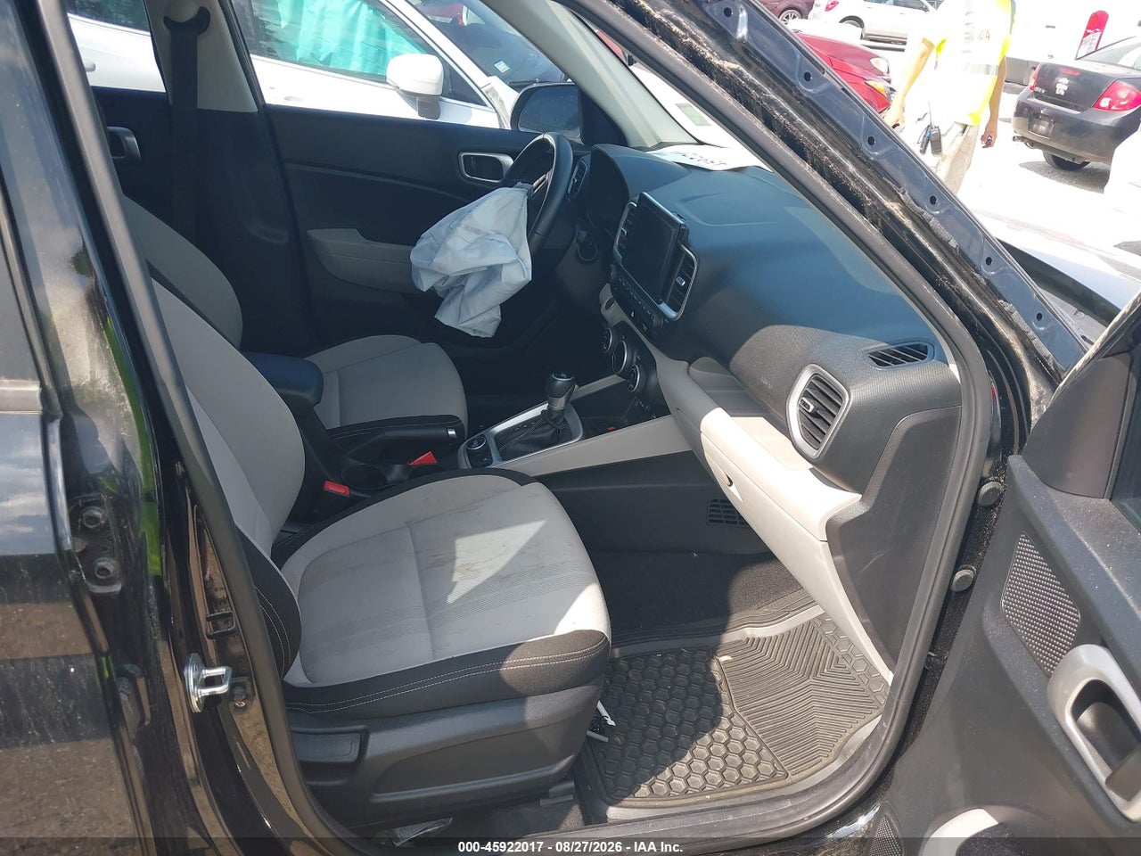 2020 HYUNDAI VENUE SEL · 5/11