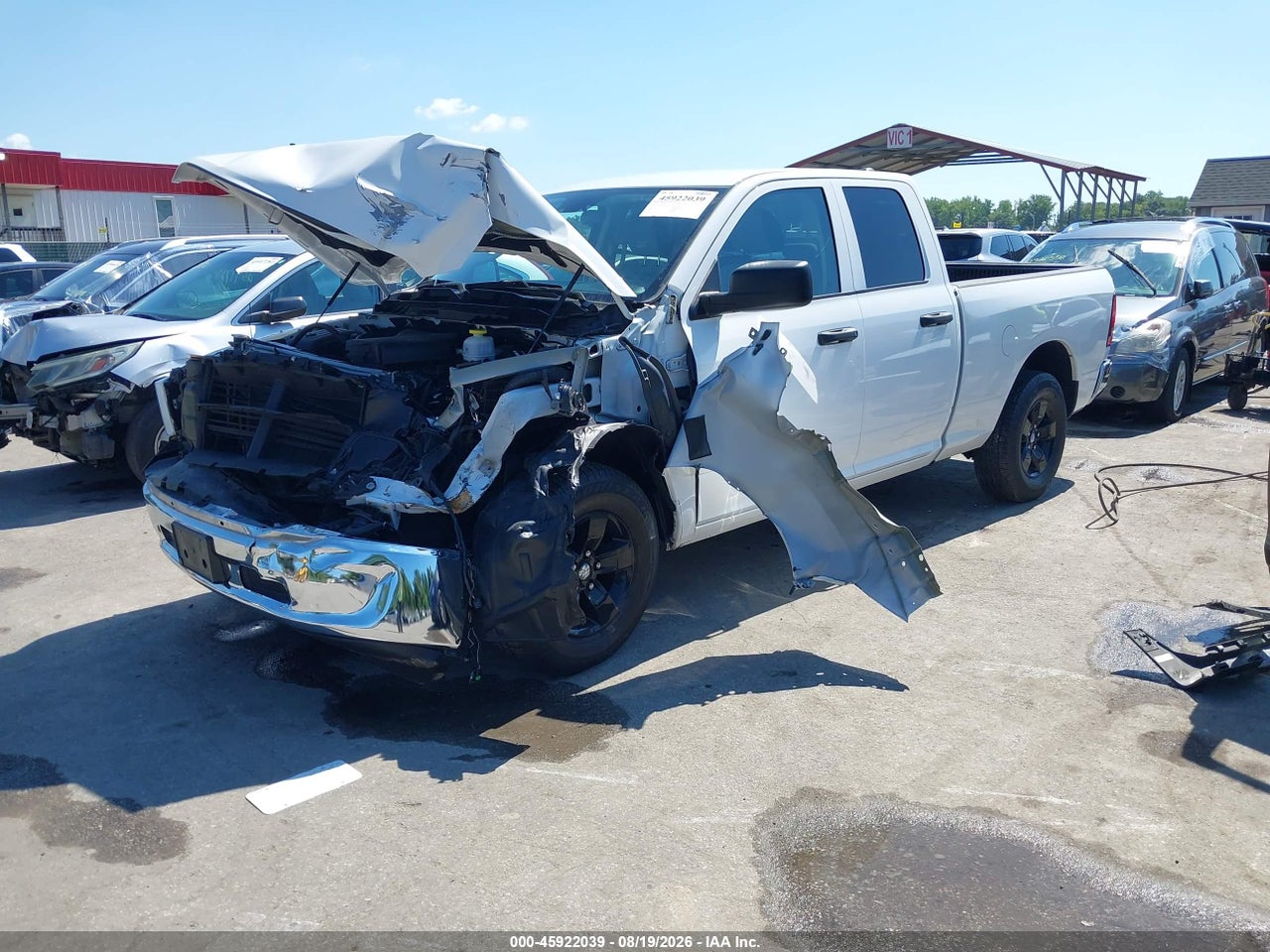 2024 RAM 1500 CLASSIC SLT  4X2 6'4 BOX · 2/11