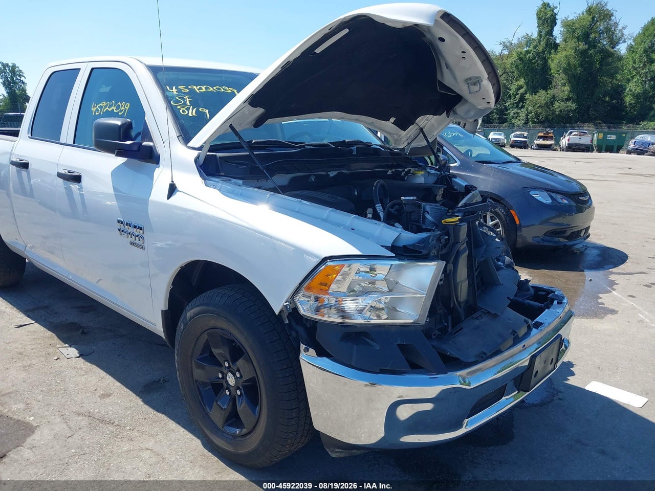 2024 RAM 1500 CLASSIC SLT  4X2 6'4 BOX · 6/11
