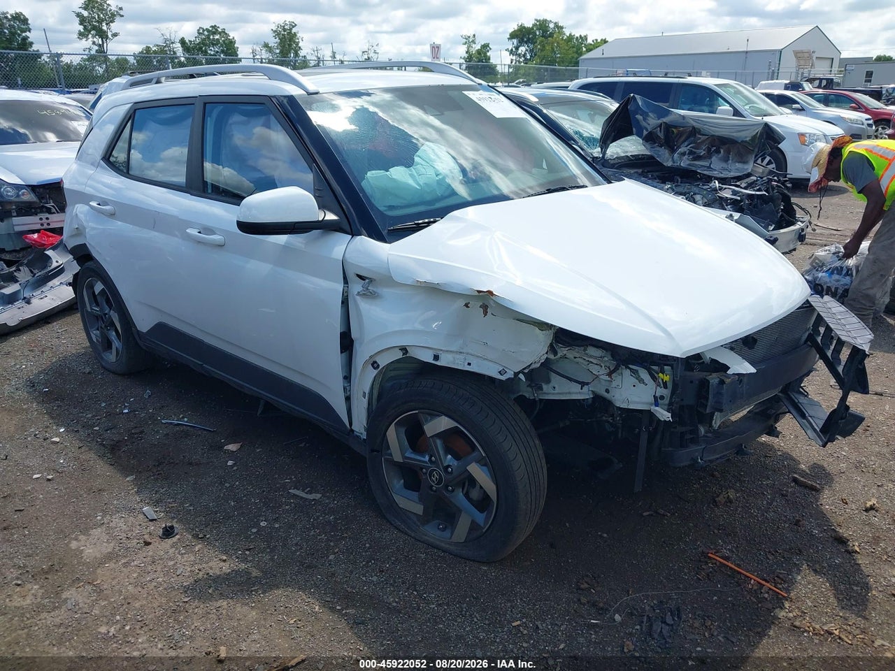 KMHRC8A36NU****** · 2022 HYUNDAI VENUE SEL