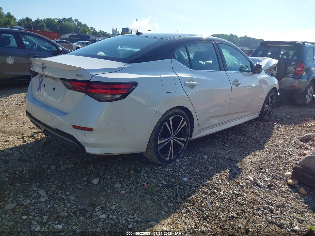 2021 NISSAN SENTRA SR XTRONIC CVT · 4/10