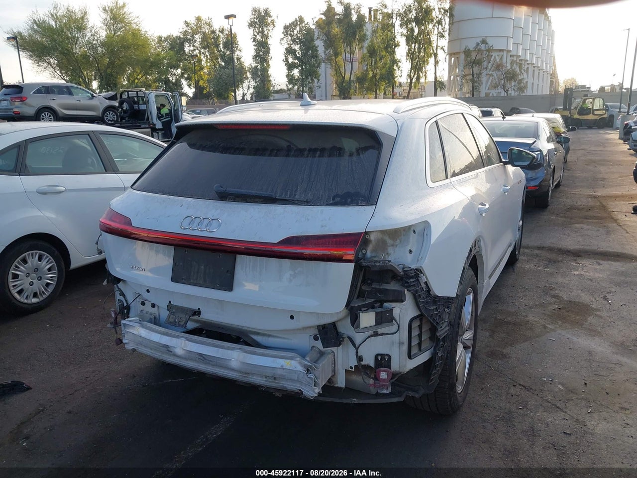 2019 AUDI E-TRON PREMIUM PLUS · 6/11