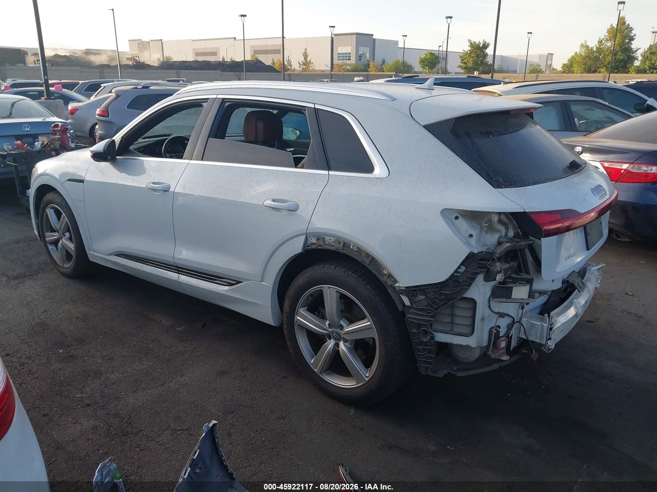 2019 AUDI E-TRON PREMIUM PLUS · 3/11