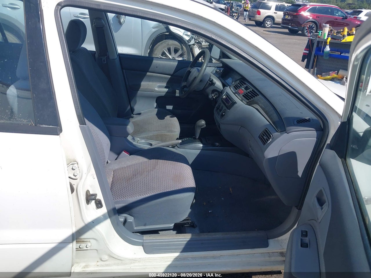 2002 MITSUBISHI LANCER ES · 5/10