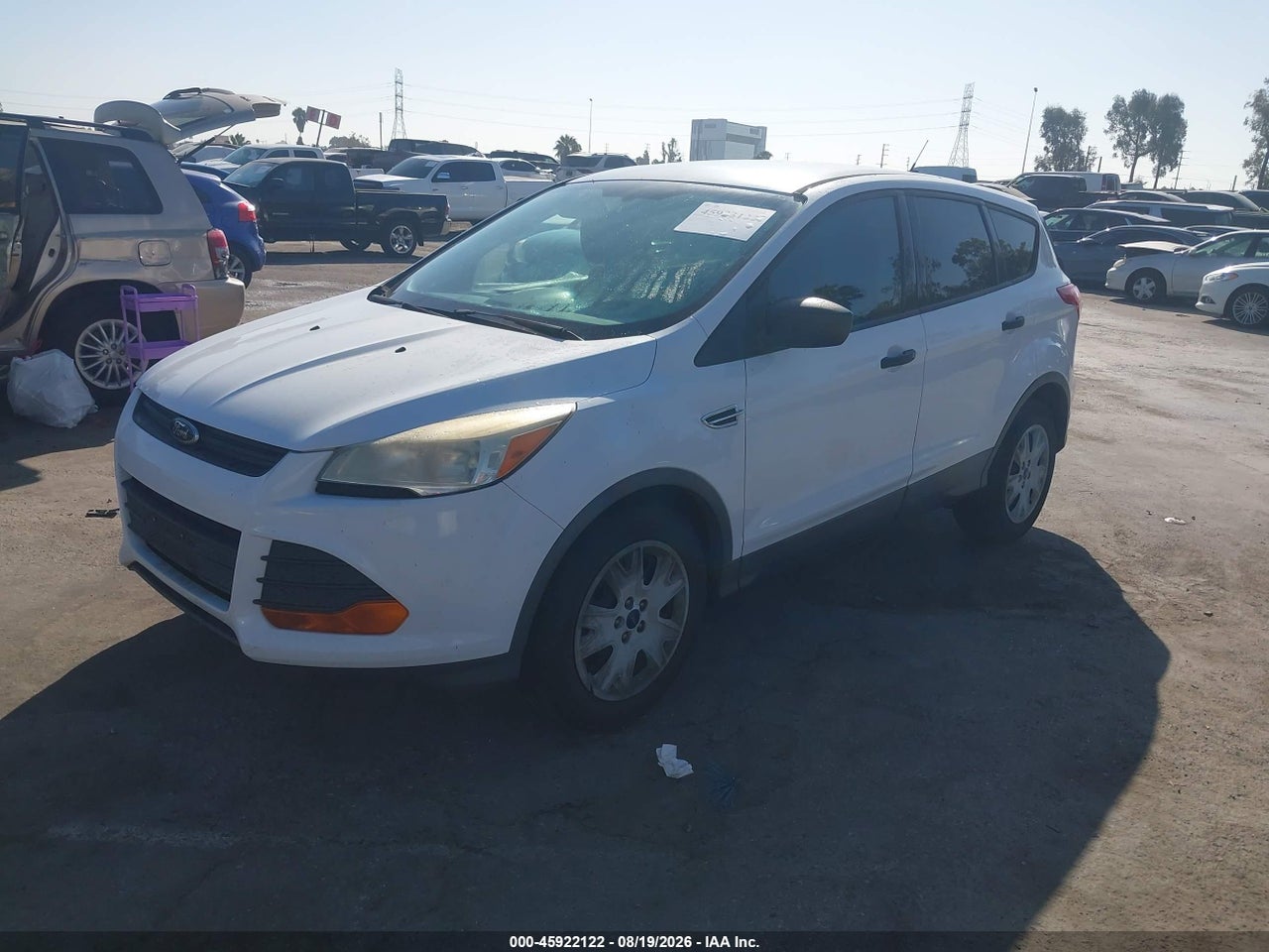 2015 FORD ESCAPE S · 2/11