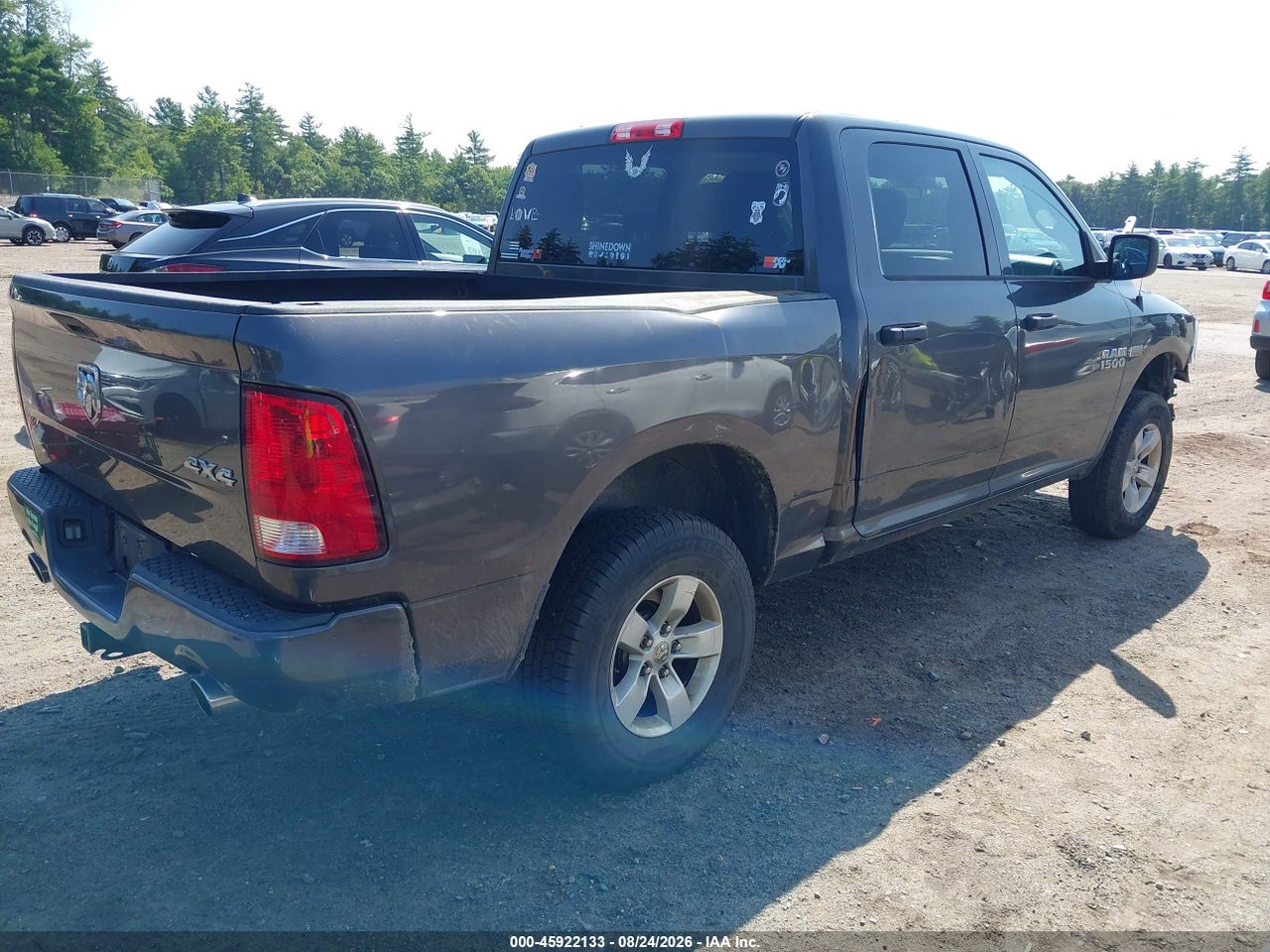 2017 RAM 1500 EXPRESS  4X4 5'7 BOX · 4/11