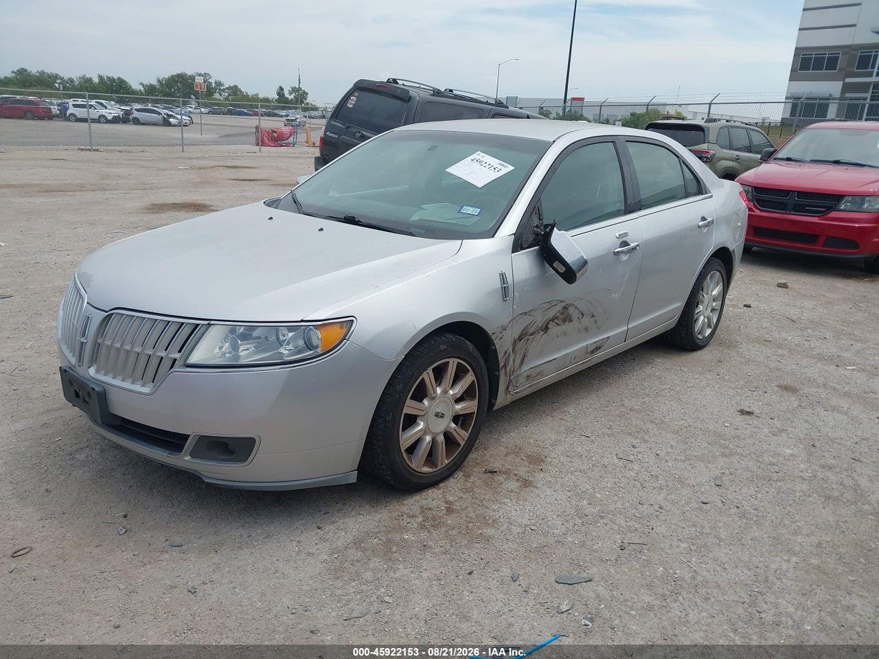 2012 LINCOLN MKZ · 2/11
