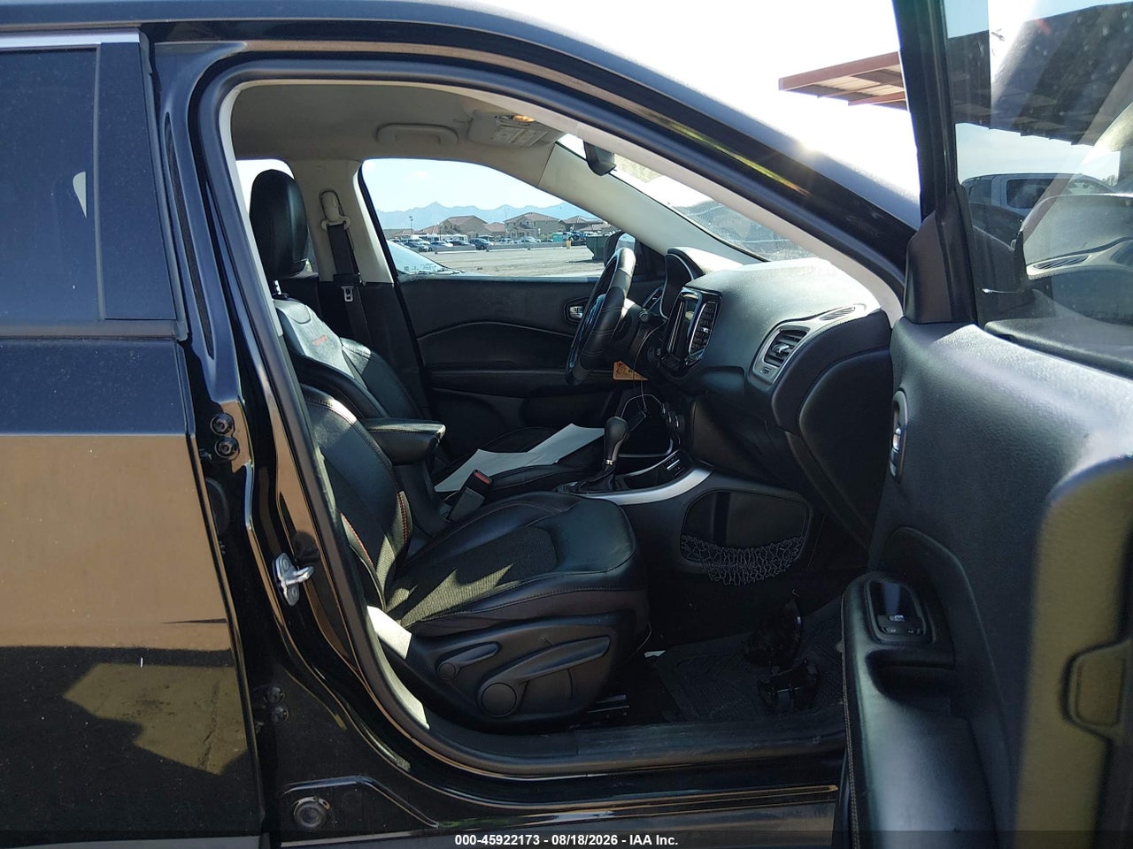 2018 JEEP COMPASS LATITUDE FWD · 5/11