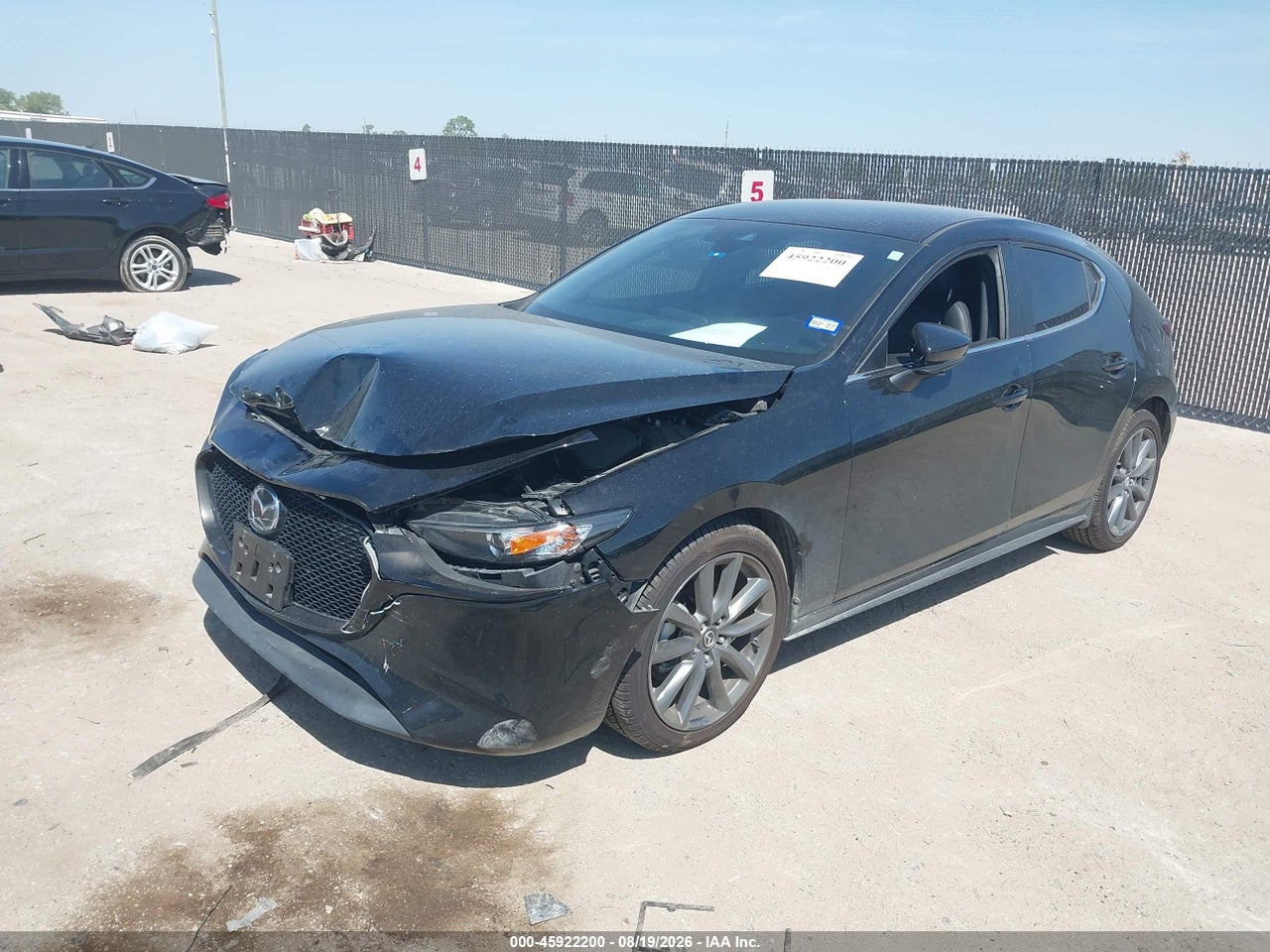 2019 MAZDA MAZDA3 PREFERRED PACKAGE · 2/11