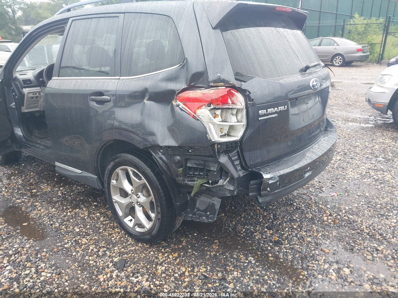 2015 SUBARU FORESTER 2.5I TOURING · 6/11