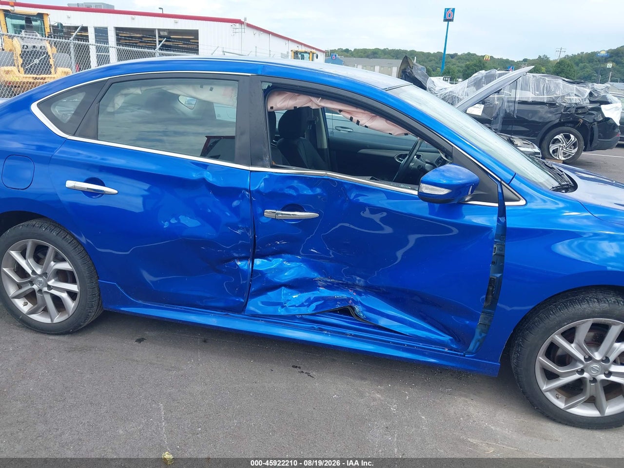 2015 NISSAN SENTRA SR · 6/11