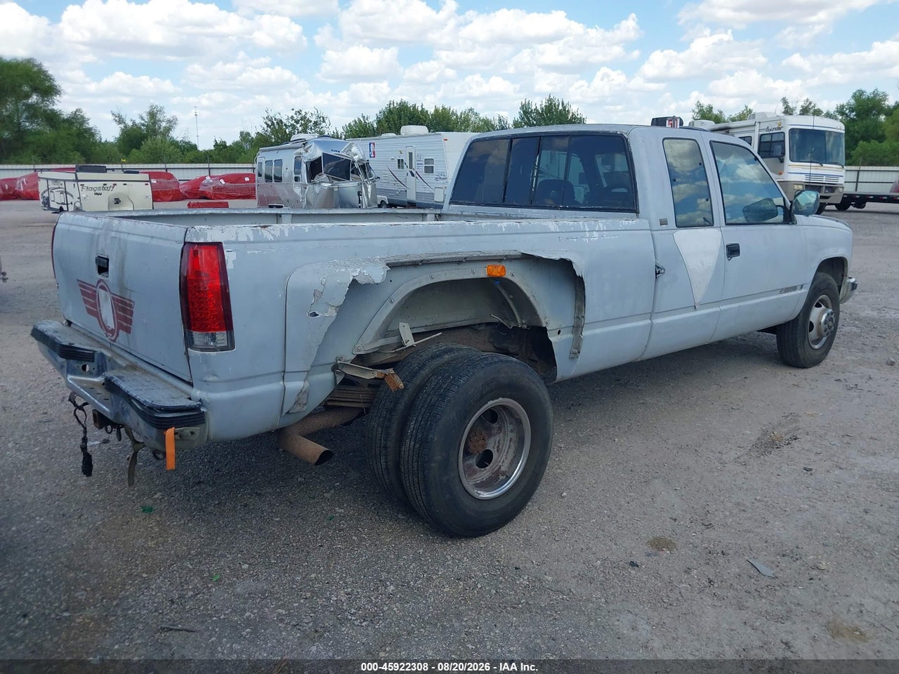 1992 CHEVROLET GMT-400 C3500 · 4/11