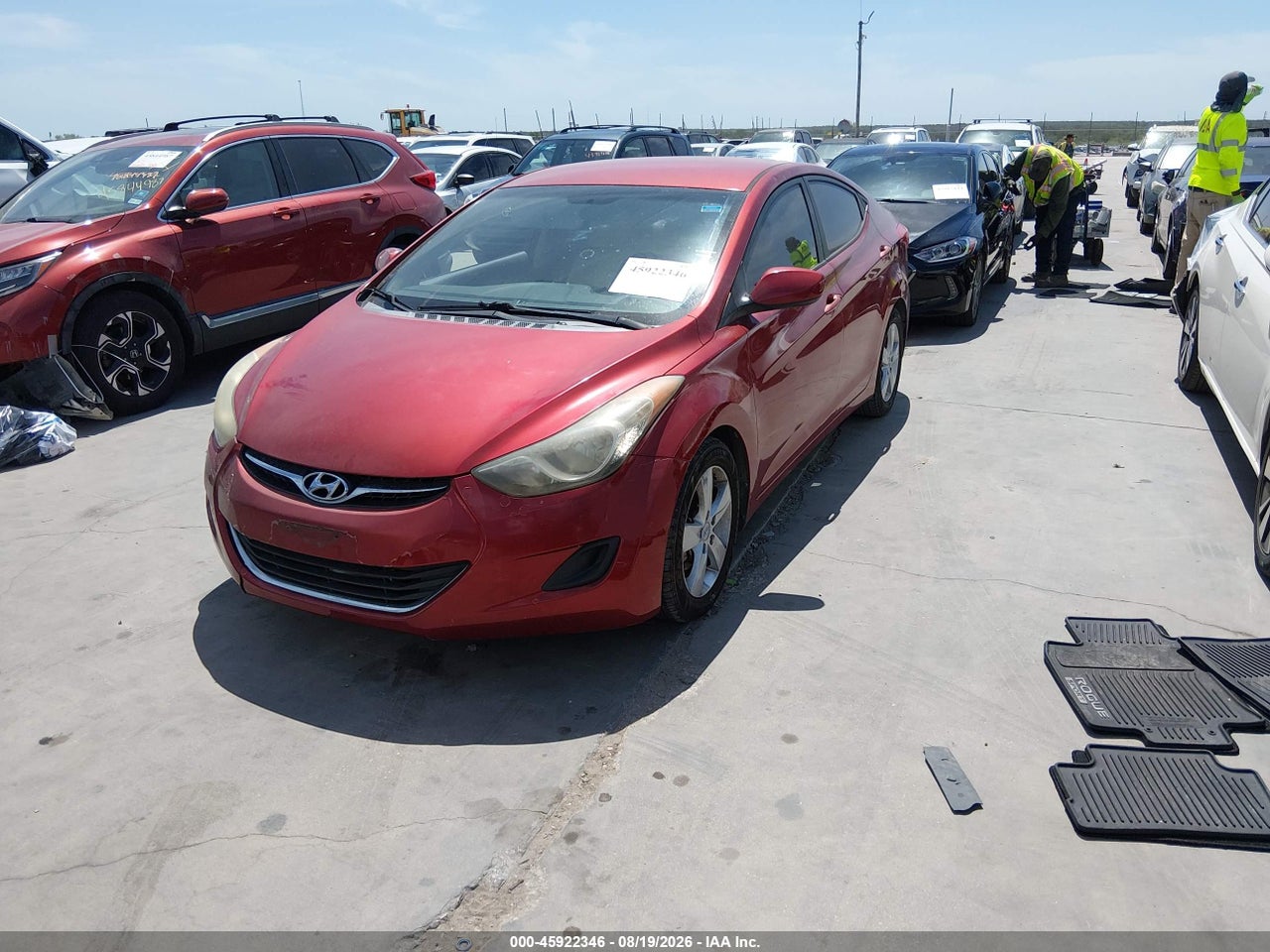 2013 HYUNDAI ELANTRA GLS · 2/10