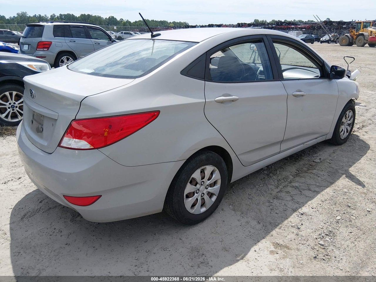 2016 HYUNDAI ACCENT SE · 4/10