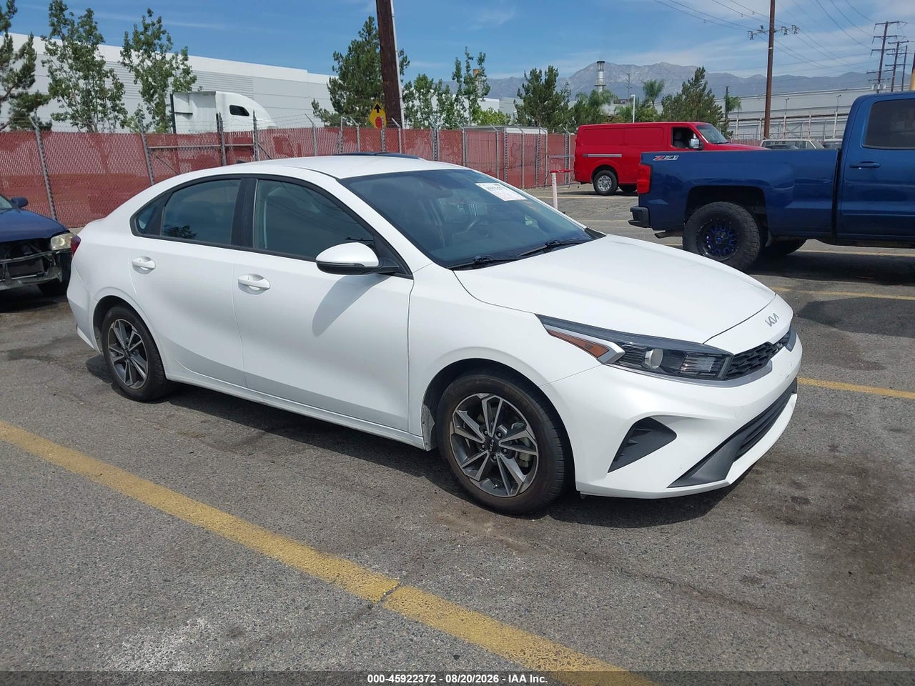 3KPF24AD8PE****** · 2023 KIA FORTE LXS