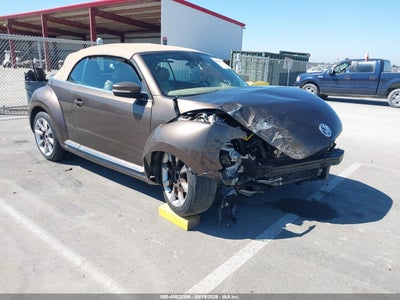3VW517AT1FM****** · 2015 VOLKSWAGEN BEETLE 1.8T