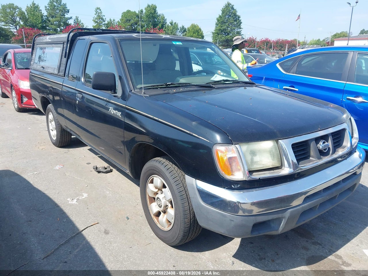 1N6DD26SXYC****** · 2000 NISSAN FRONTIER XE