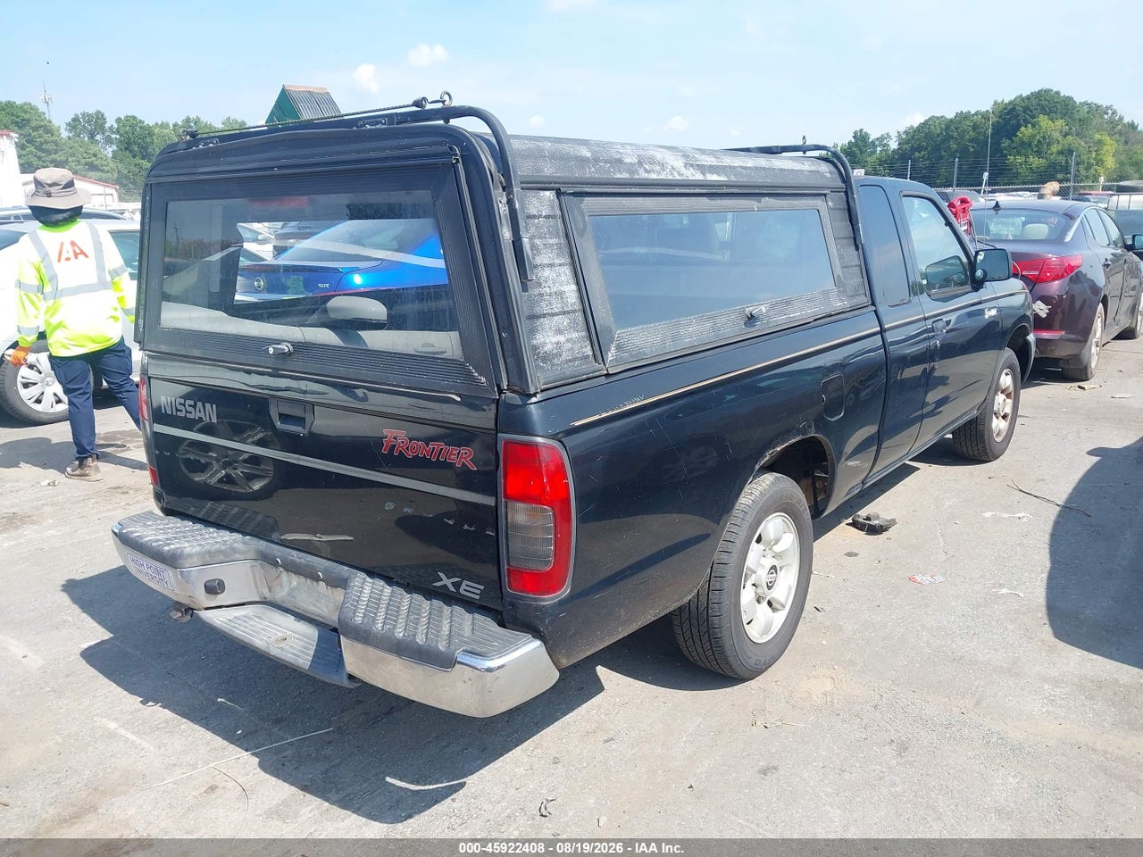 2000 NISSAN FRONTIER XE · 4/11