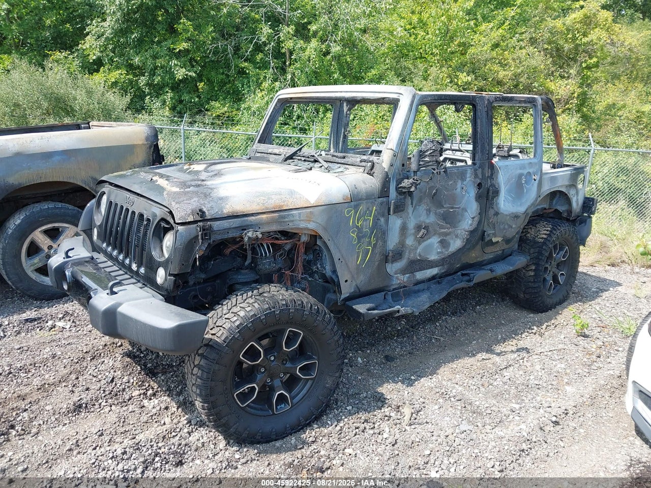 2017 JEEP WRANGLER UNLIMITED SAHARA · 6/10