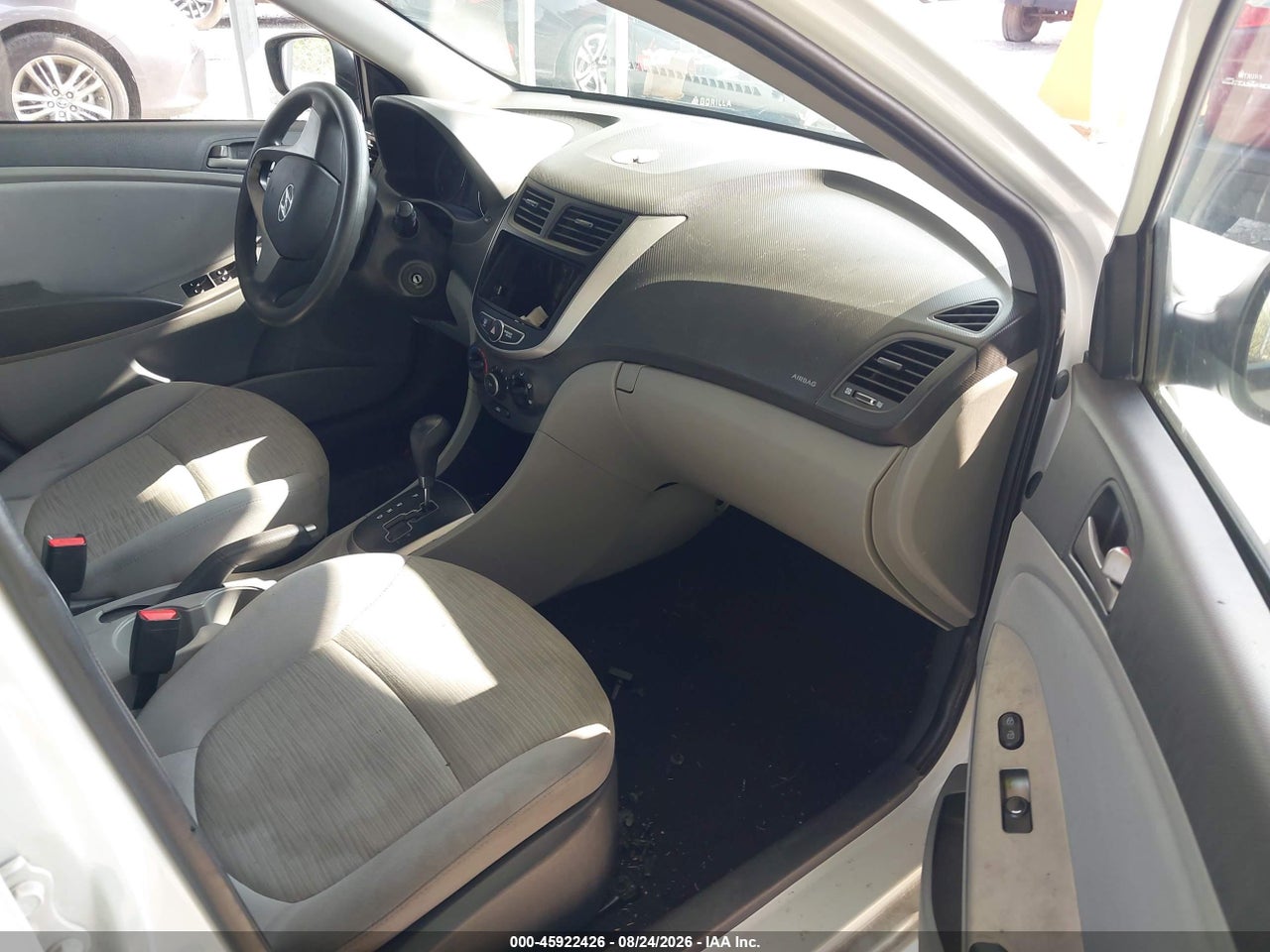 2017 HYUNDAI ACCENT SE · 5/11