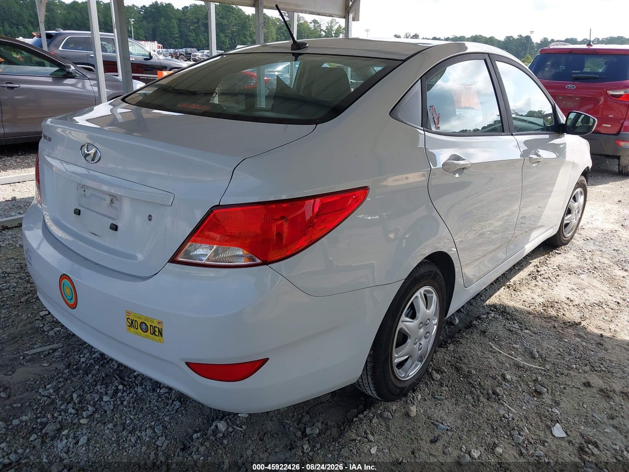 2017 HYUNDAI ACCENT SE · 4/11