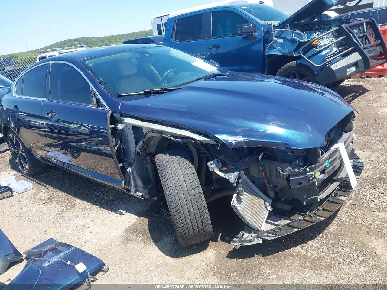 SAJWA0ES7DP****** · 2013 JAGUAR XF I4 T