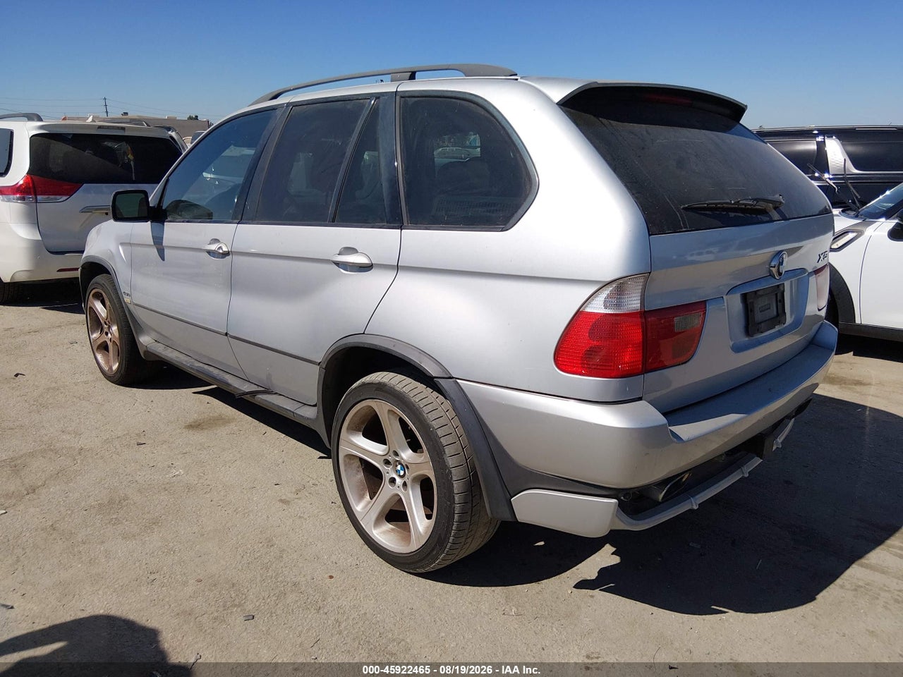 2002 BMW X5 4.6IS · 3/11