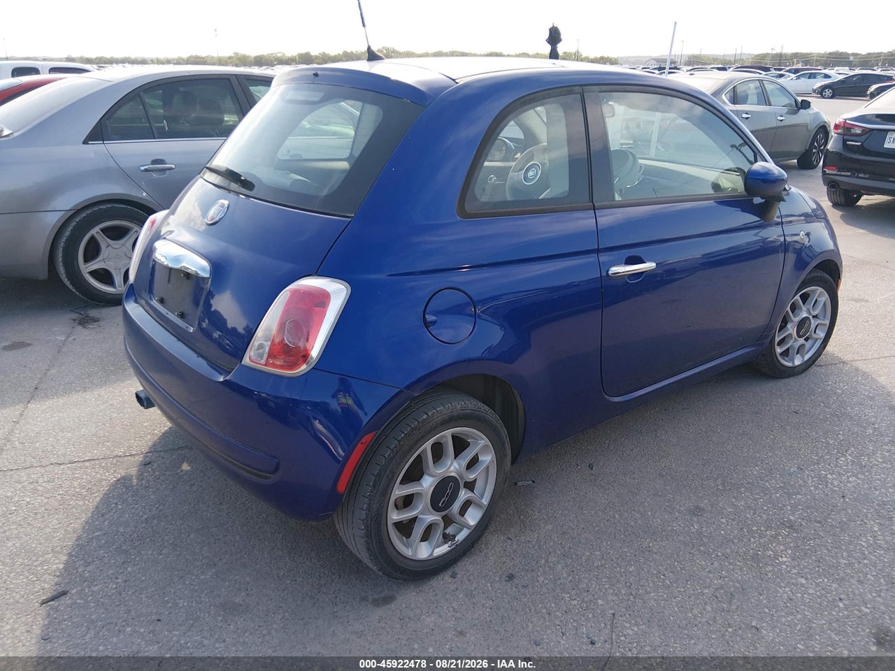 2014 FIAT 500 POP · 4/11