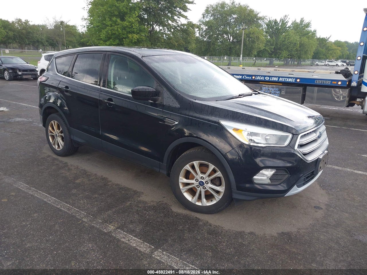 1FMCU0GDXHU****** · 2017 FORD ESCAPE SE