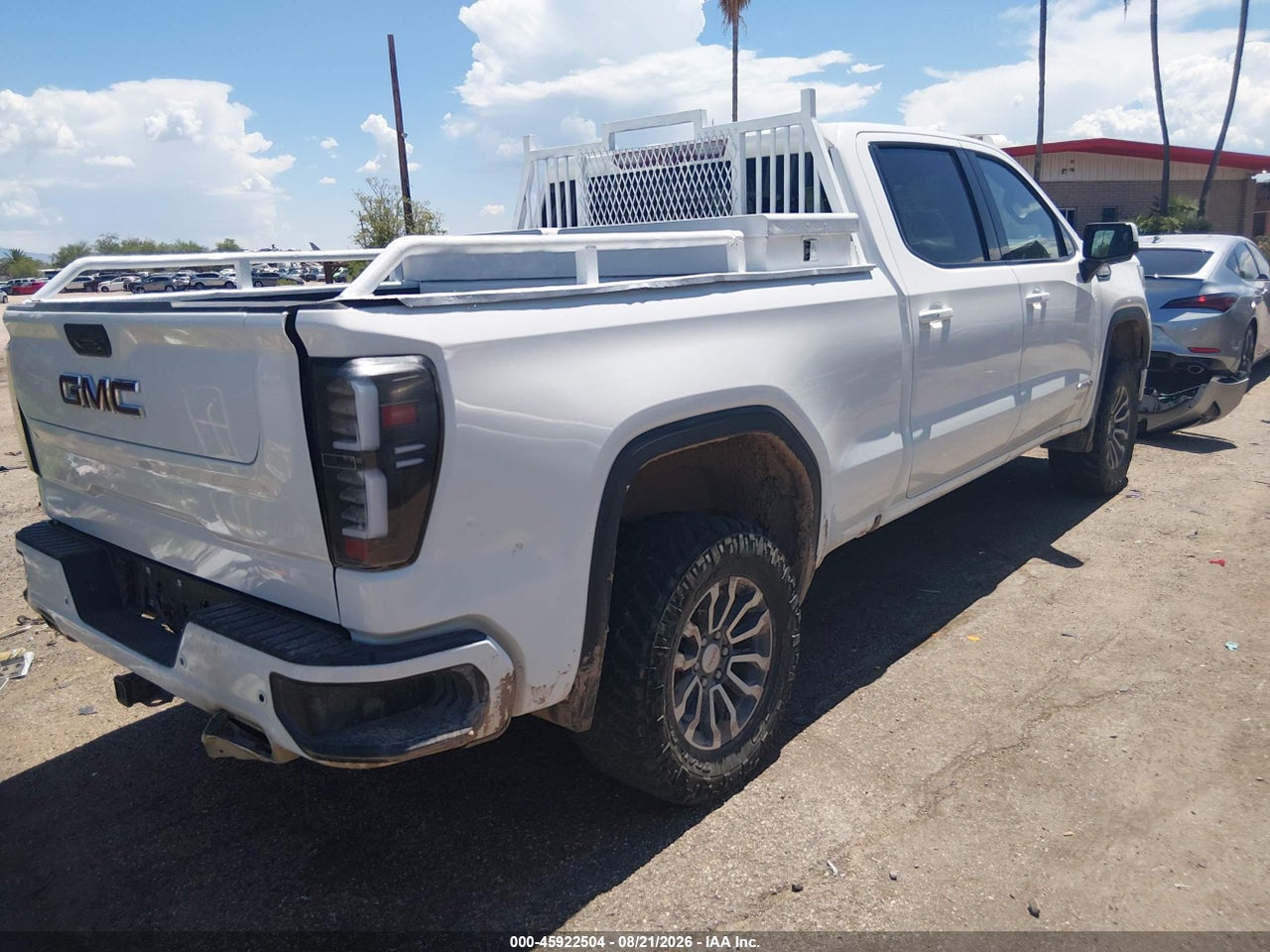 2020 GMC SIERRA 1500 4WD  STANDARD BOX AT4 · 4/10