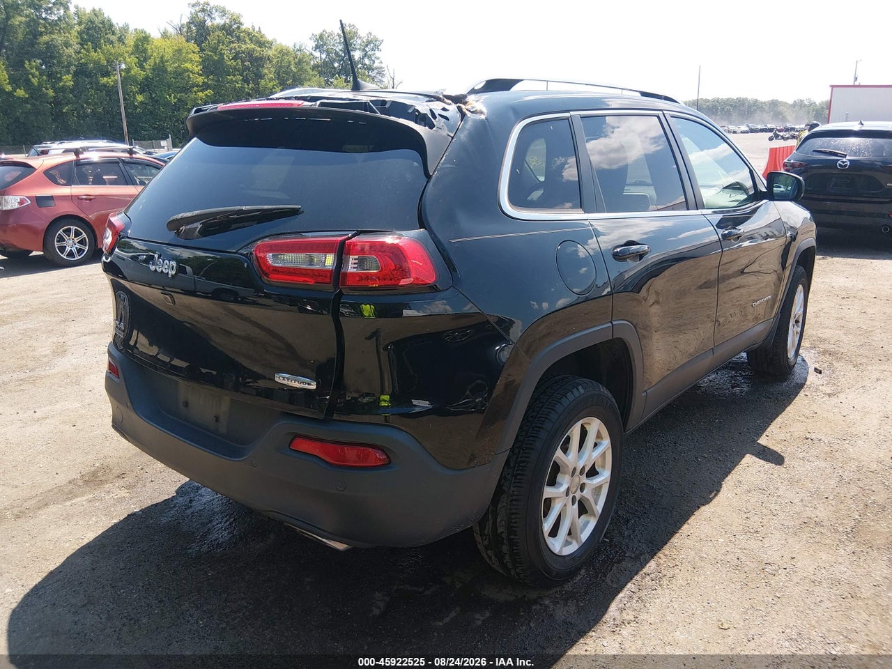 2018 JEEP CHEROKEE LATITUDE PLUS 4X4 · 4/11
