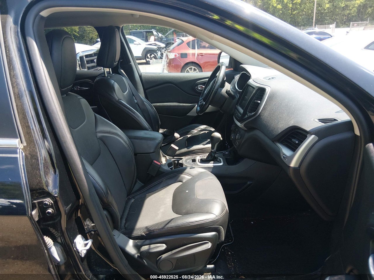 2018 JEEP CHEROKEE LATITUDE PLUS 4X4 · 5/11