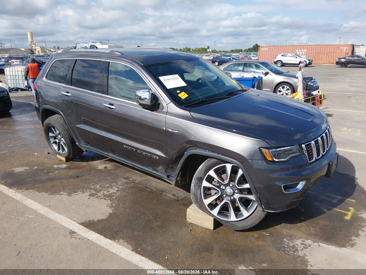 1C4RJFBG7JC****** · 2018 JEEP GRAND CHEROKEE LIMITED 4X4