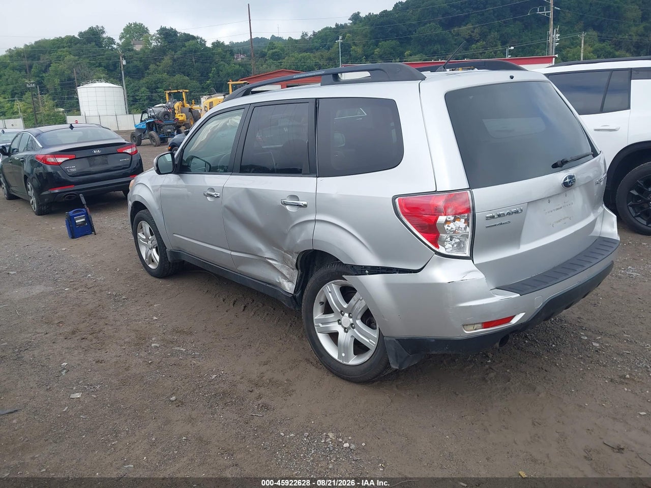 2010 SUBARU FORESTER 2.5X LIMITED · 3/11