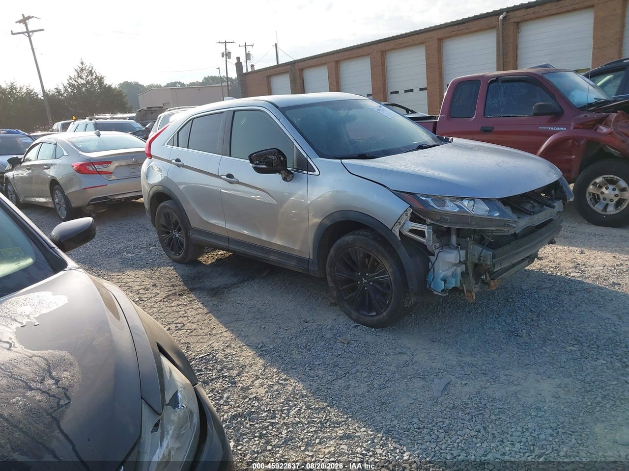JA4AT4AA0KZ****** · 2019 MITSUBISHI ECLIPSE CROSS LE
