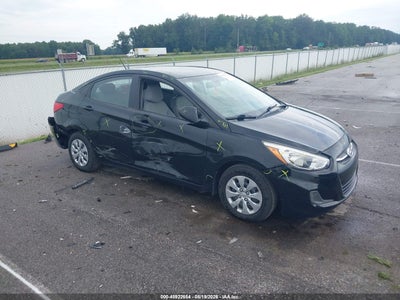 KMHCT4AEXHU****** · 2017 HYUNDAI ACCENT SE