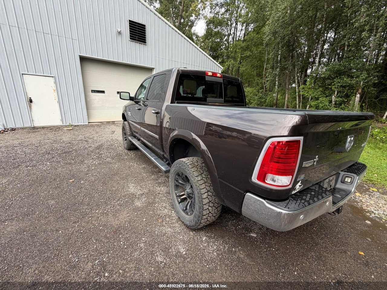 2016 RAM 1500 LARAMIE · 3/11