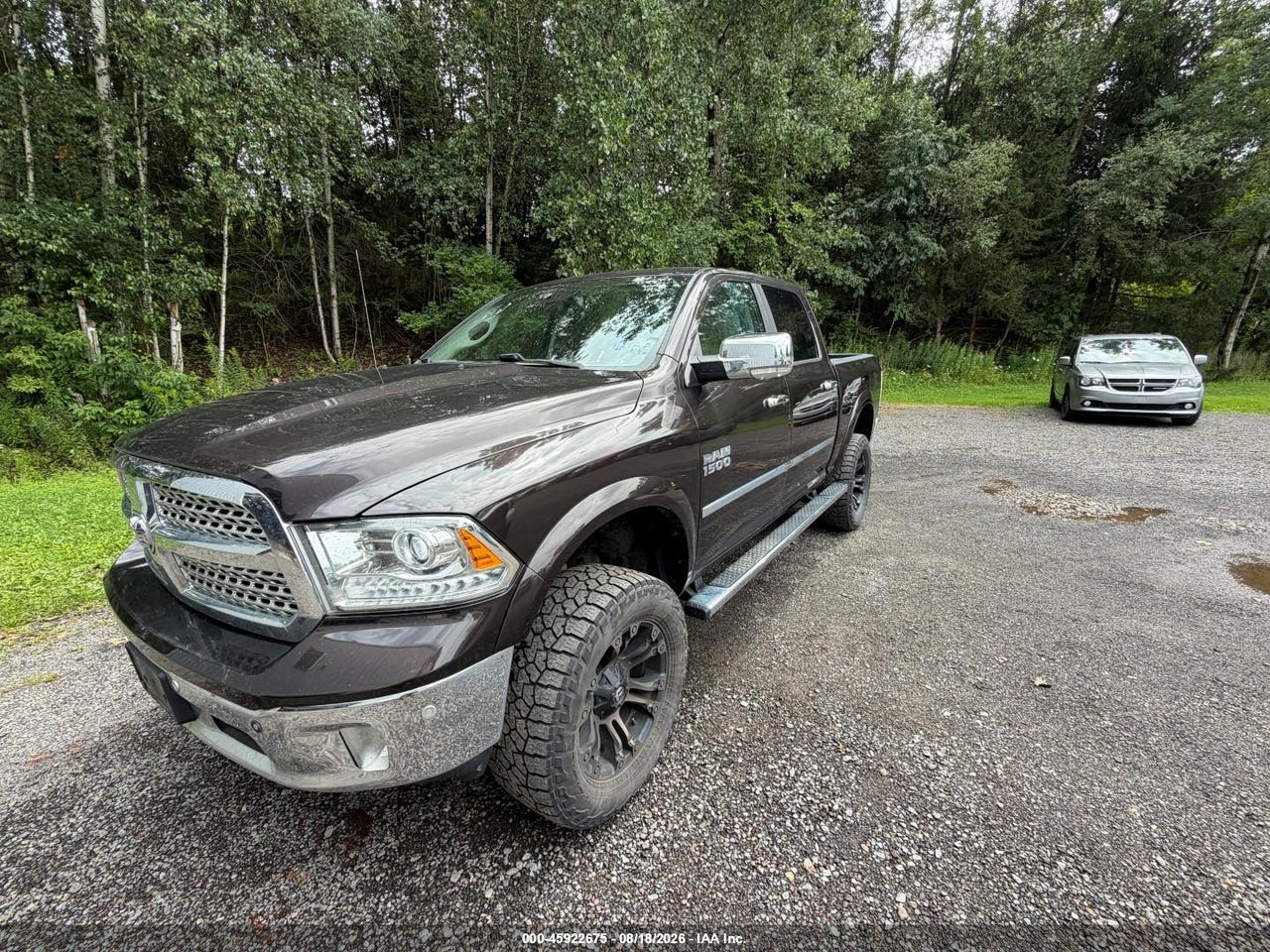2016 RAM 1500 LARAMIE · 2/11