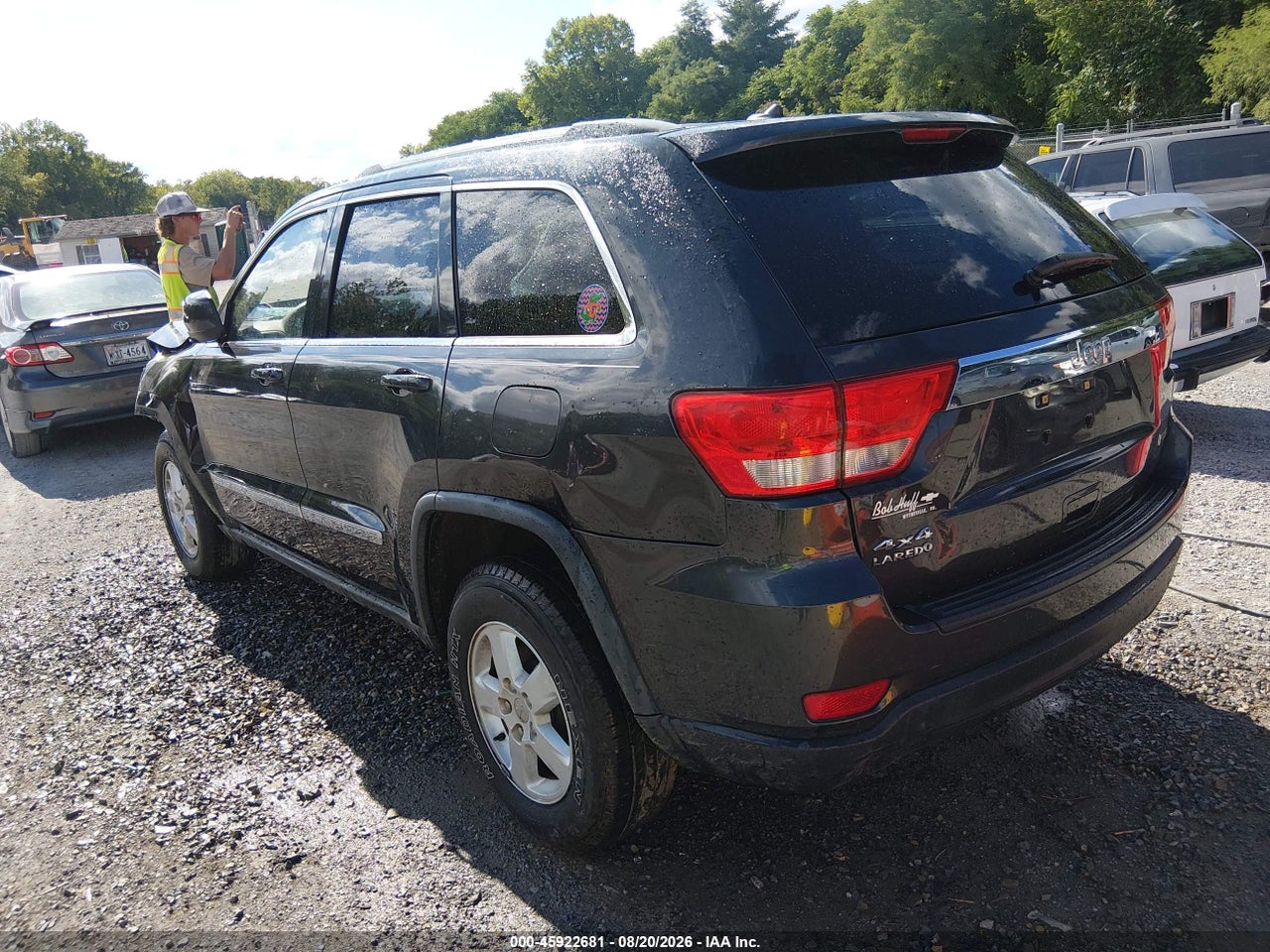 2011 JEEP GRAND CHEROKEE LAREDO · 3/10