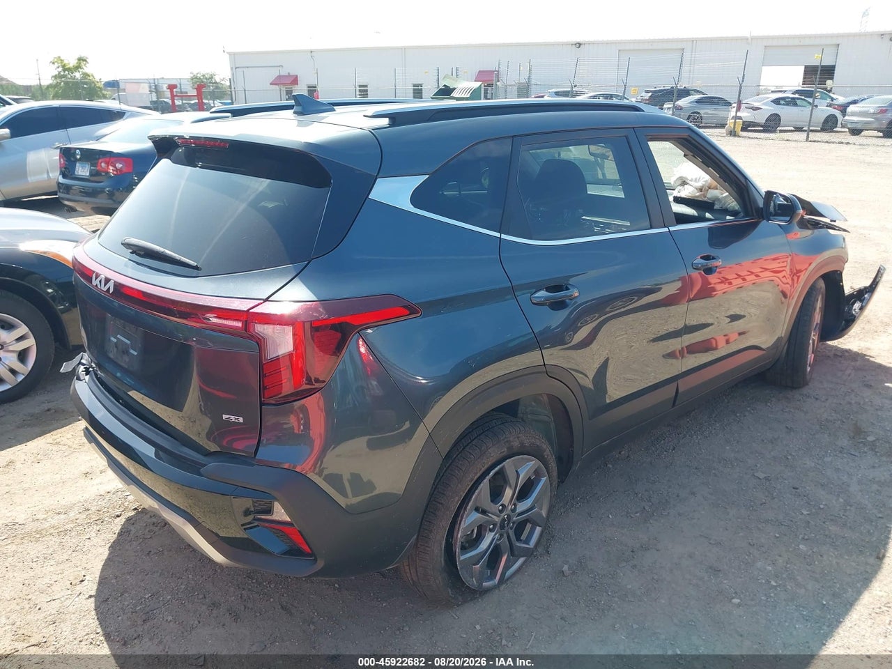 2024 KIA SELTOS S · 4/10