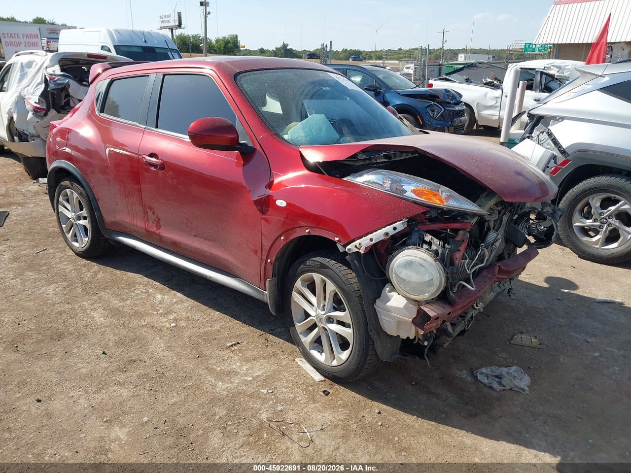 2013 NISSAN JUKE SL