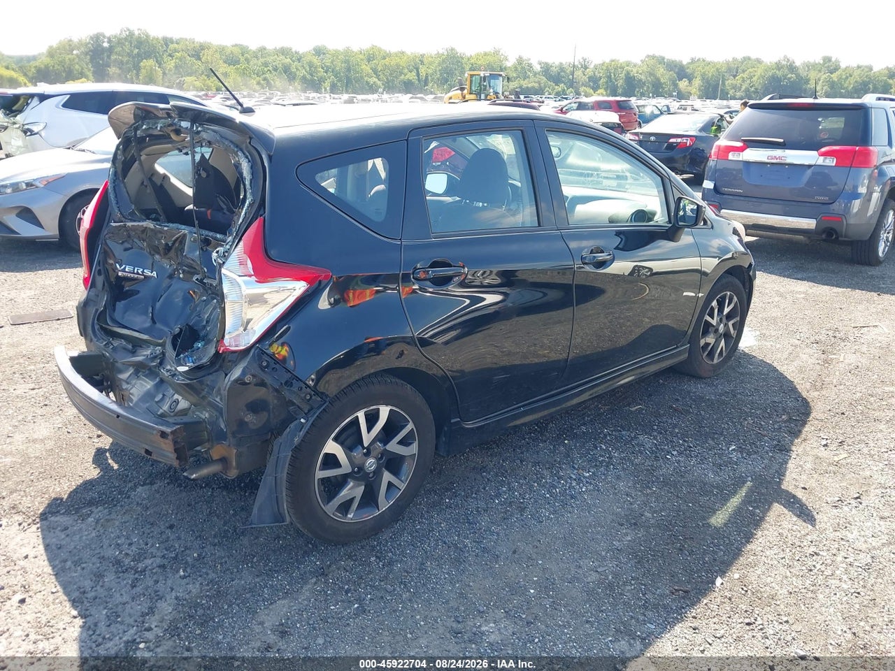 2015 NISSAN VERSA NOTE SR · 4/10
